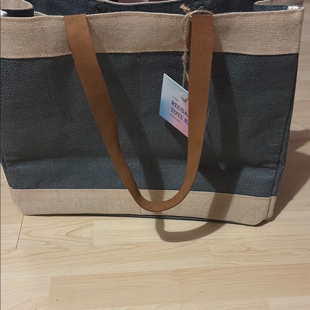 Black and Tan Tote Bag - Picture 6 of 7